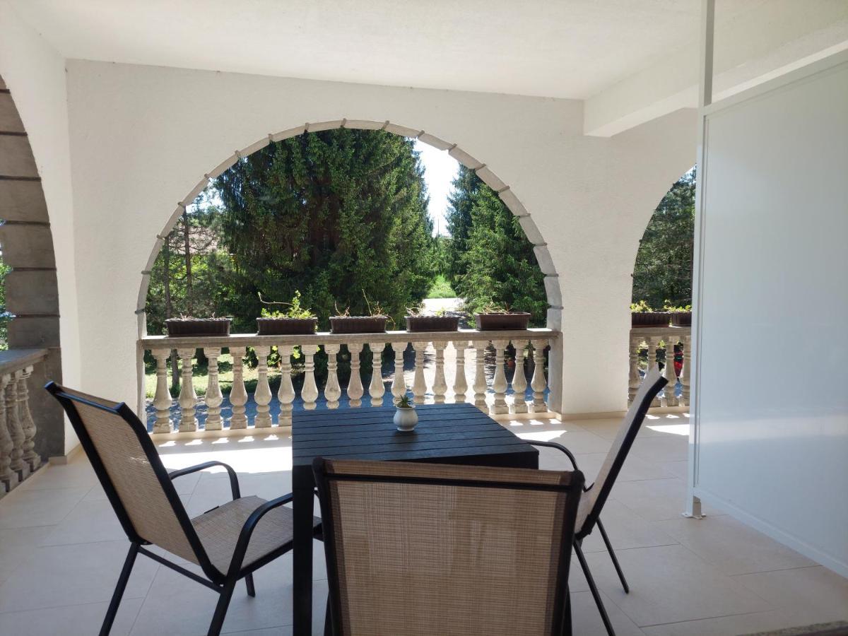 Vacation Home Keskic Velika Gata Exterior photo
