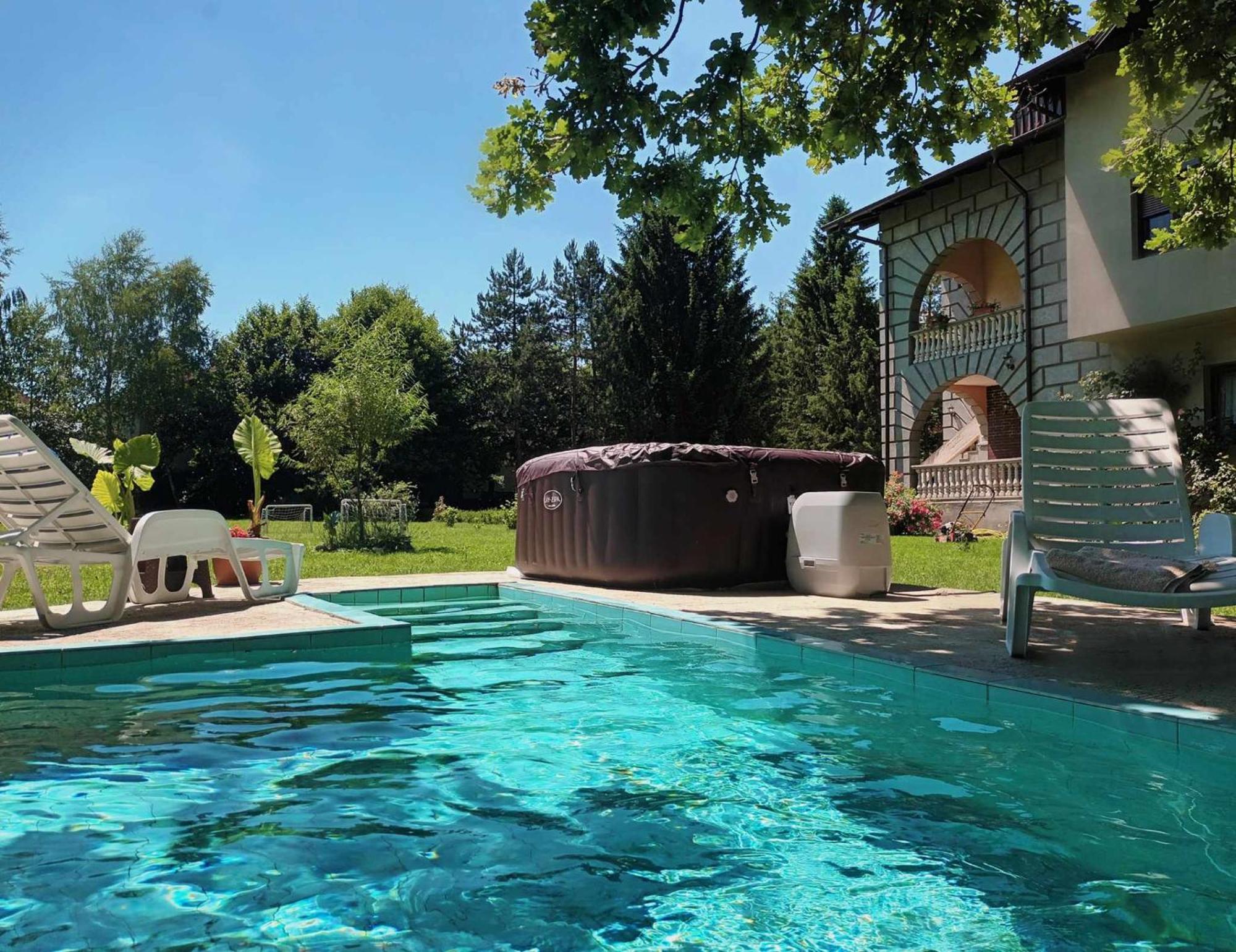 Vacation Home Keskic Velika Gata Exterior photo
