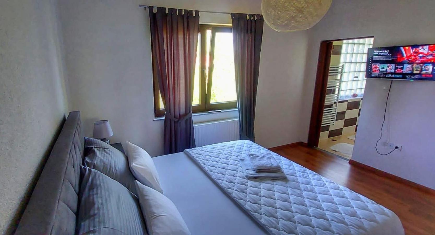 Vacation Home Keskic Velika Gata Exterior photo