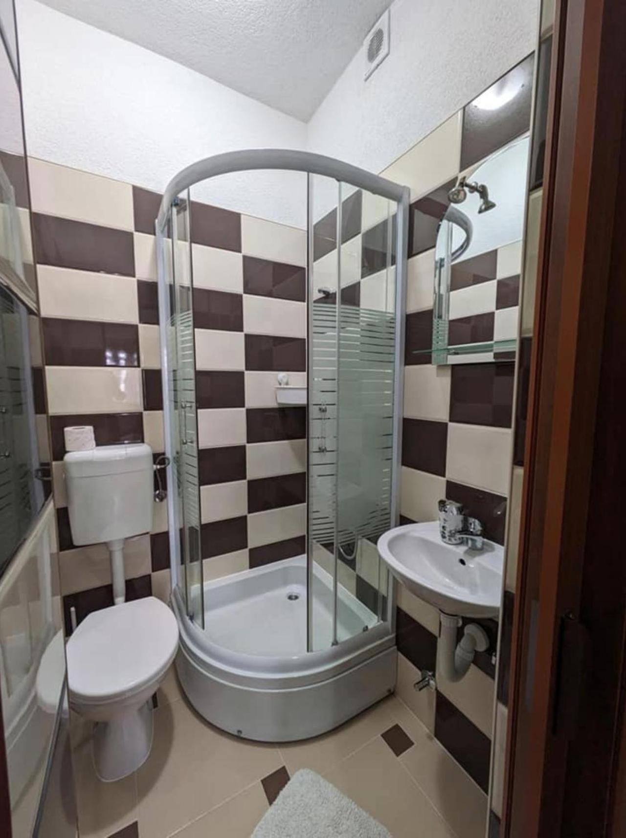 Vacation Home Keskic Velika Gata Exterior photo